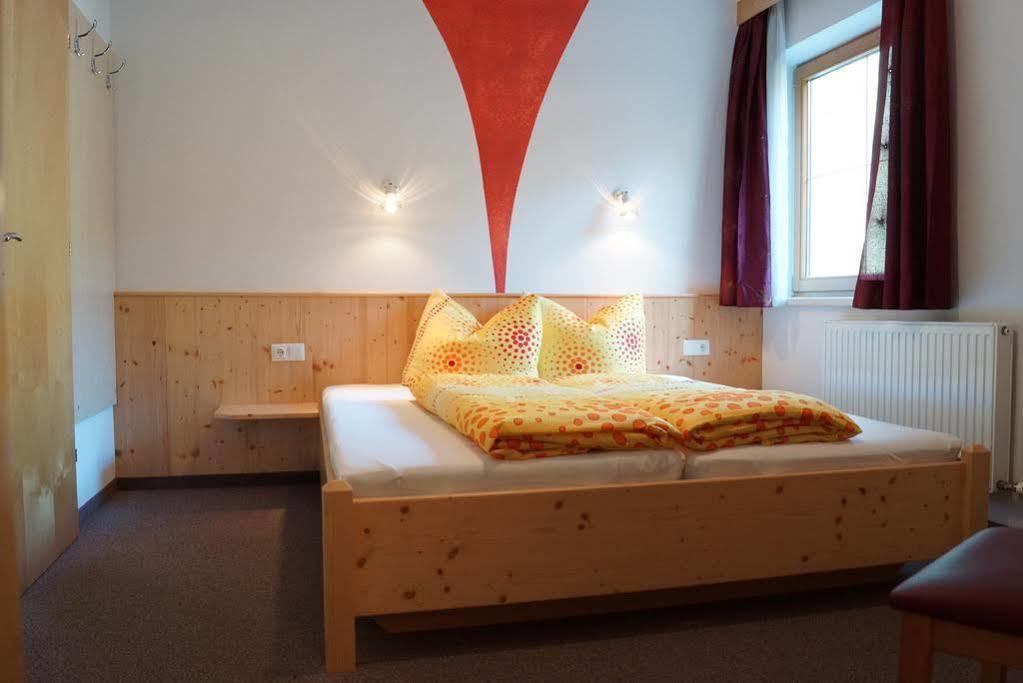 Appartement Ewald Siller ノイシュティフト・イム・シュトゥーバイタール エクステリア 写真